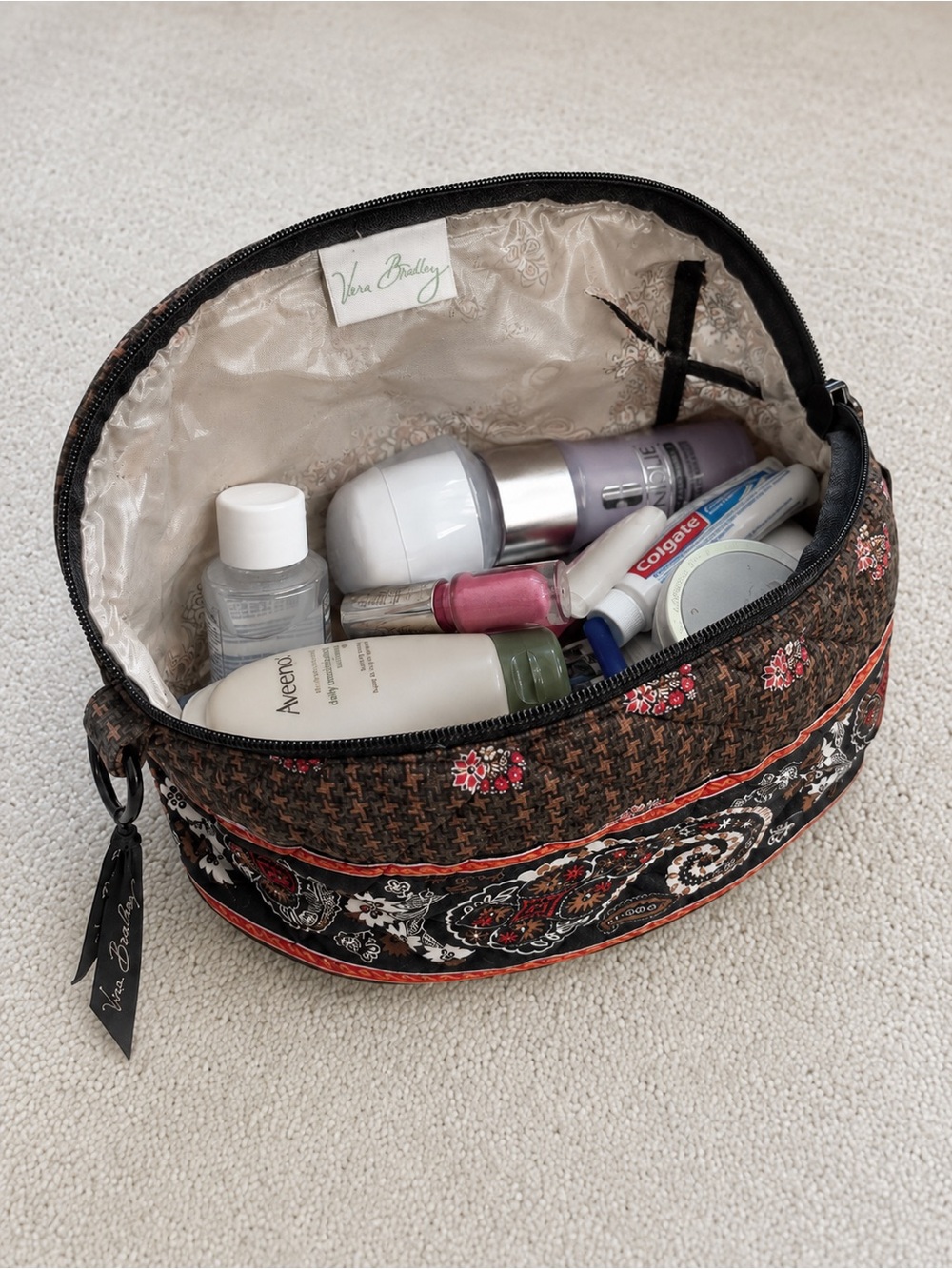 Vera Bradley Quilted Round Zip Case Brown Paisley Floral